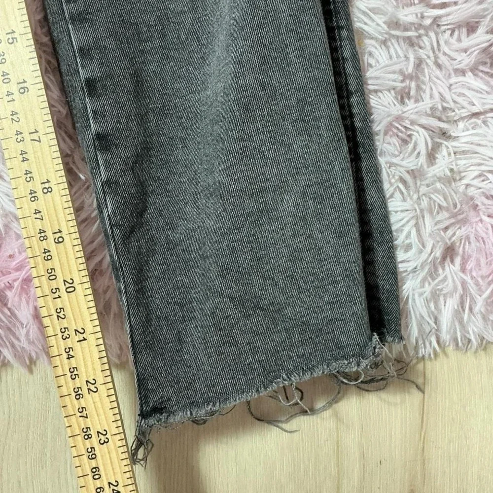 Free‎ People Distressed High Rise Straight Leg Jeans Black Wash Raw Hem 26S